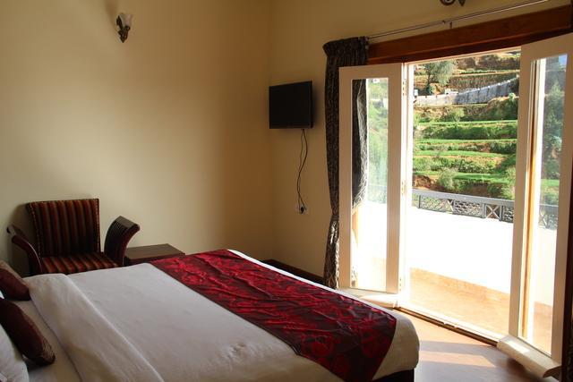 Golden Springs * Ooty