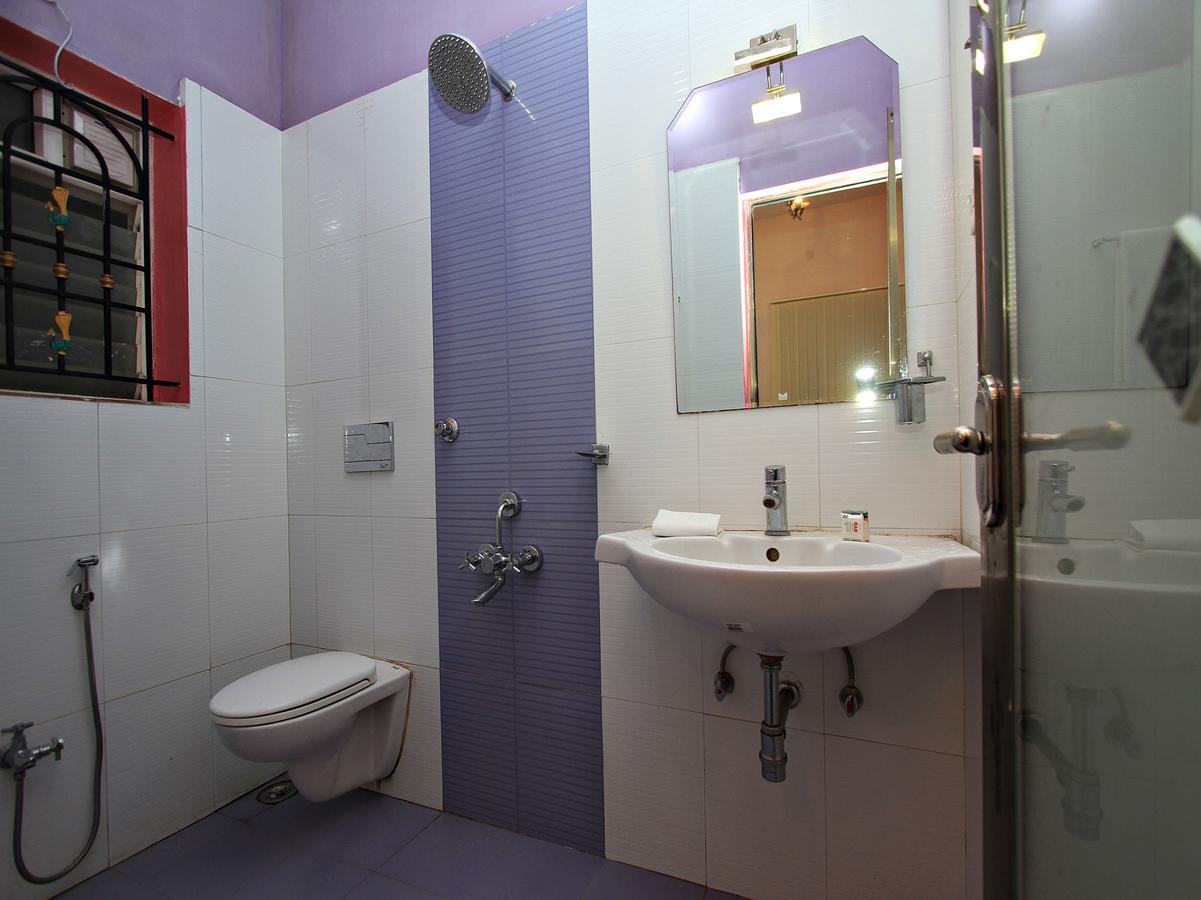 Oyo 3218 Park Avenue Hotel