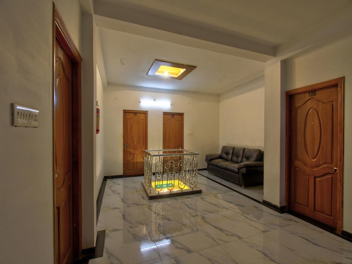Hotel Oyo 3218 Park Avenue 3*