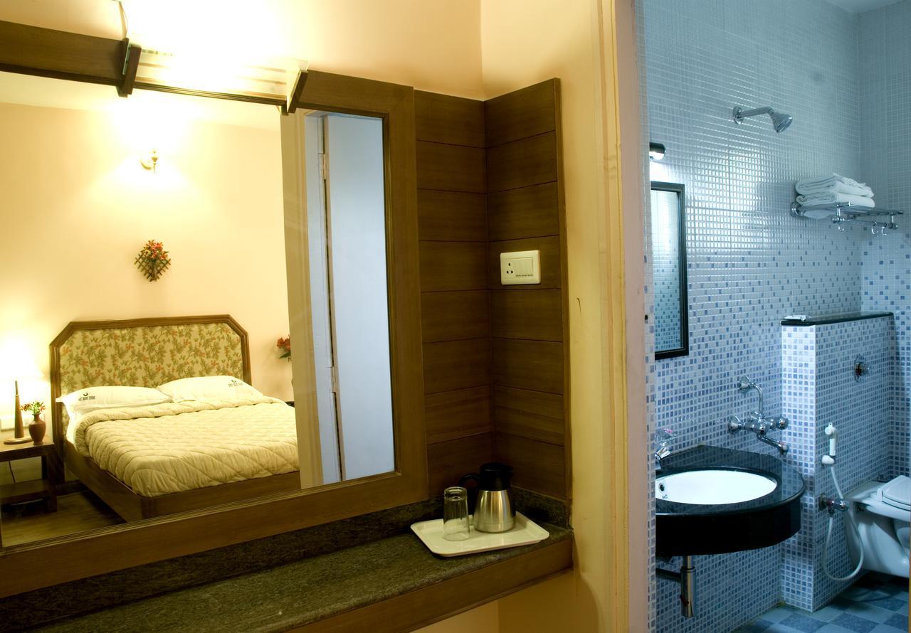 Hotel Blue Bird