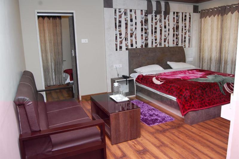 Hotel Sarkar Palace *