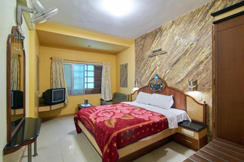 Sarkar Palace *