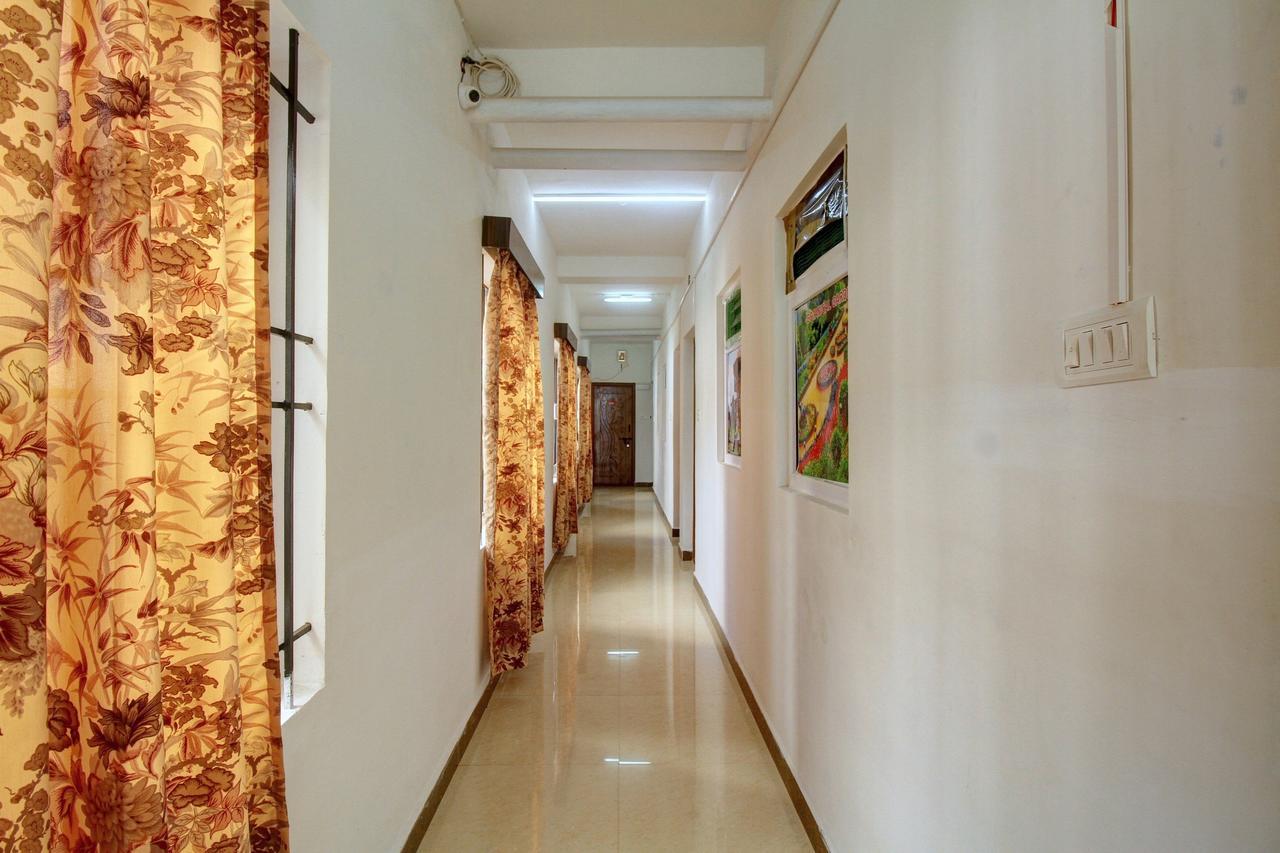 Oyo 11709 A Honey Huts 3*
