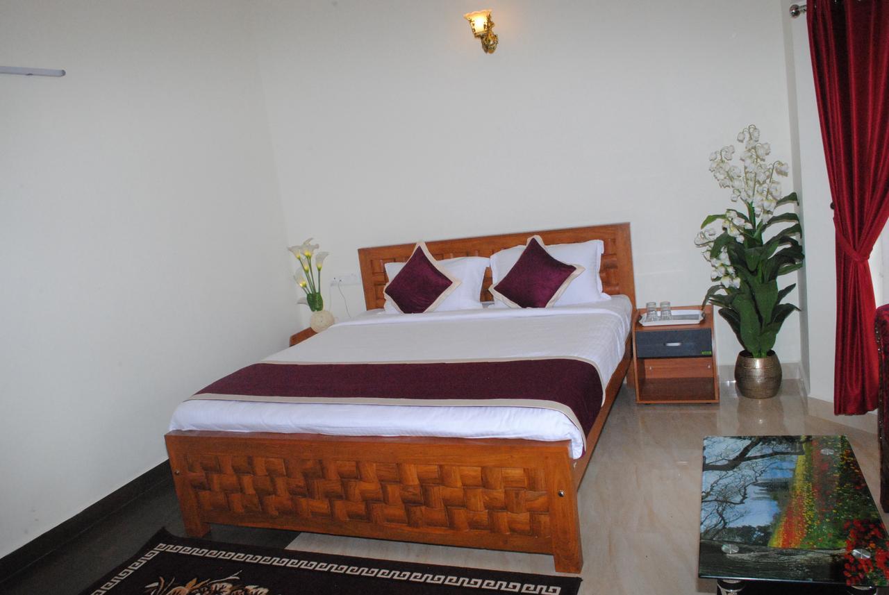 Armster Palace Hotel 2*