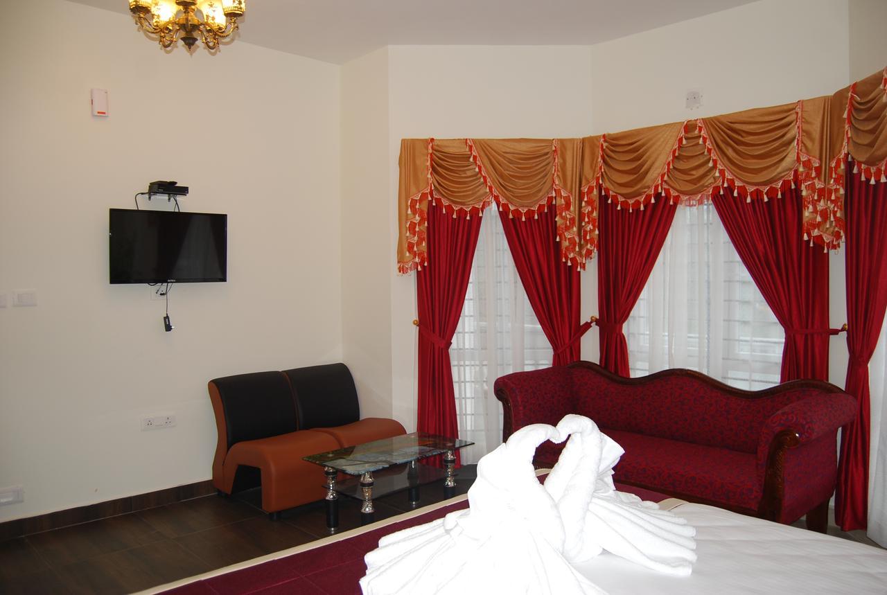 Hotel Armster Palace Ooty