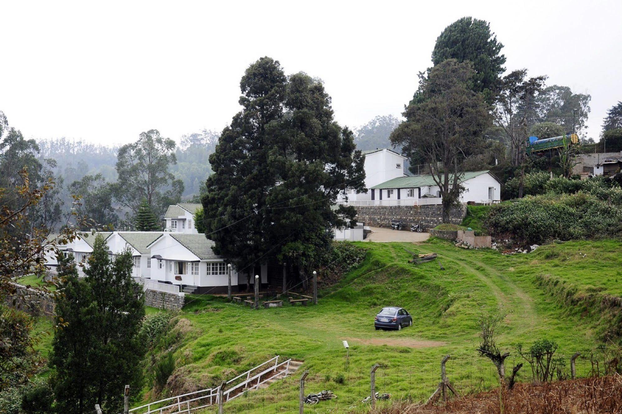 Sabol Hotel Ooty