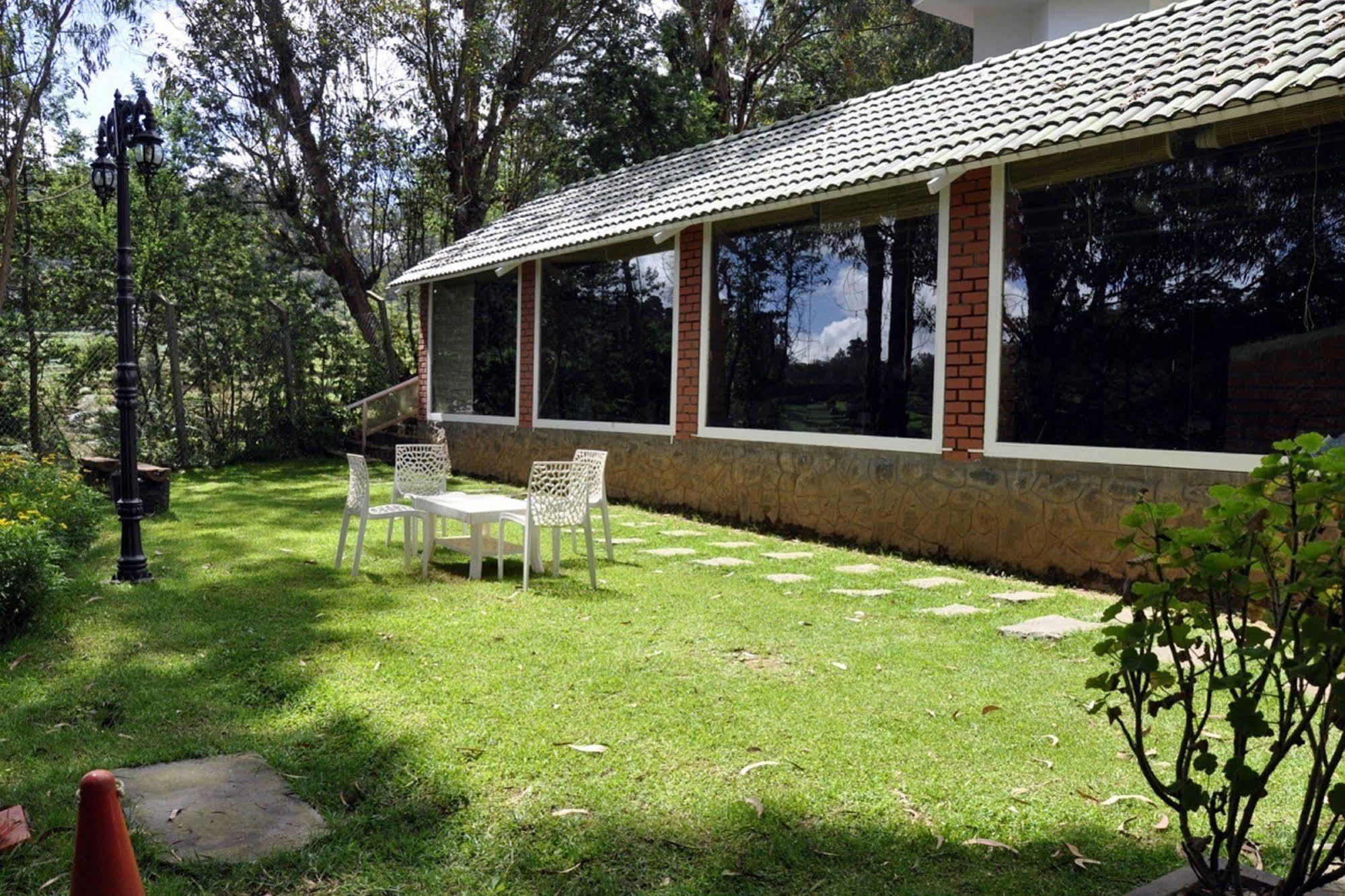 Hotel Sabol Ooty