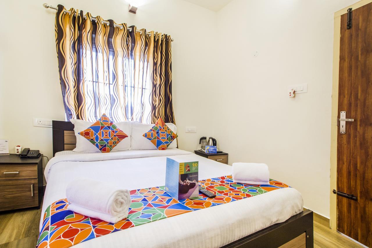 Hotel Fabexpress Grand Castle Hill - - 800m Ooty
