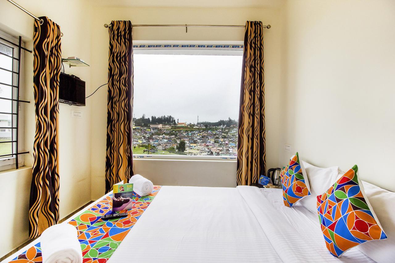 Hotel Fabexpress Grand Castle Hill - - 800m Ooty
