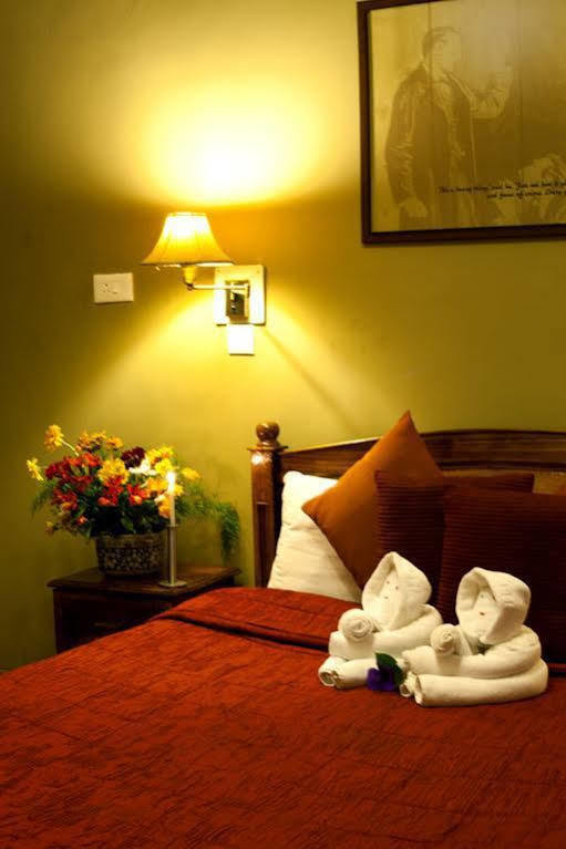 Sherlock Resort 3*
