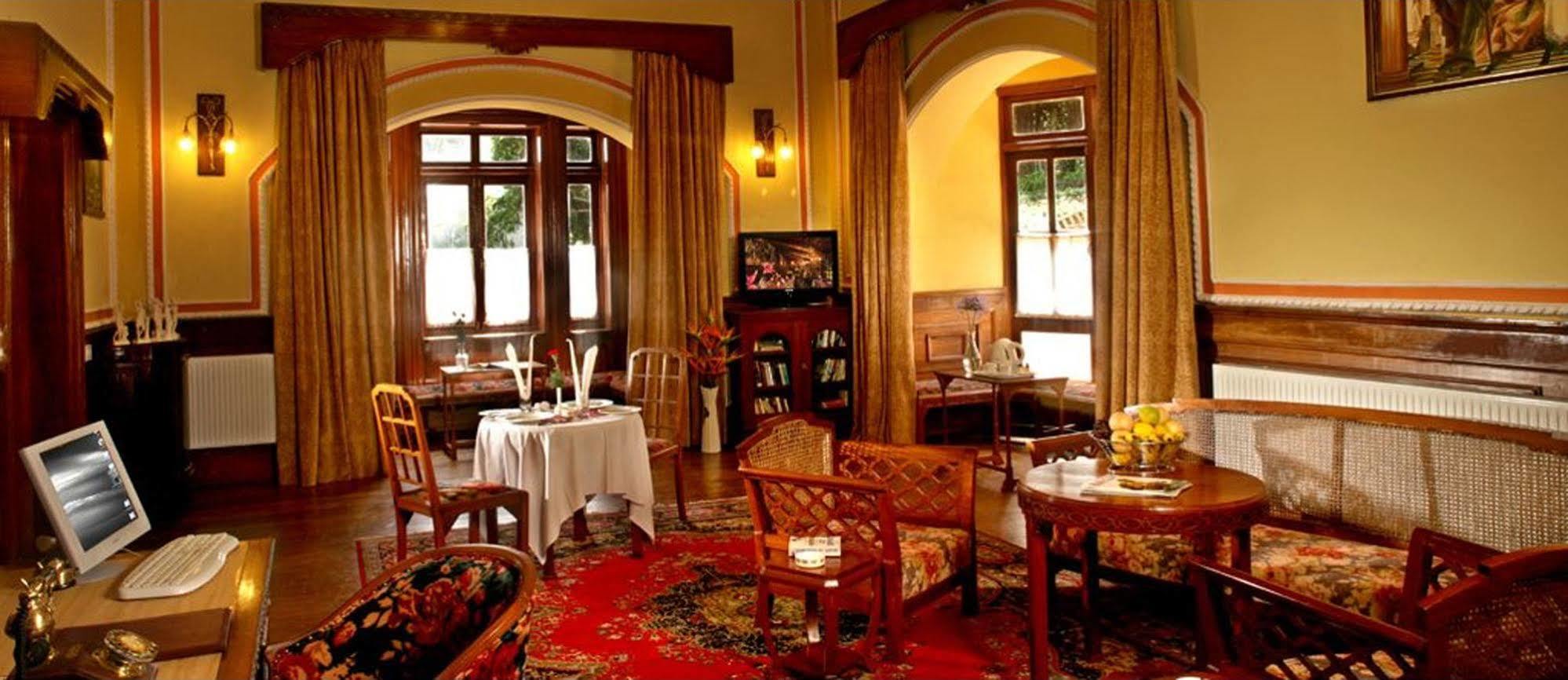 Welcomheritage Fernhills Royal Palace