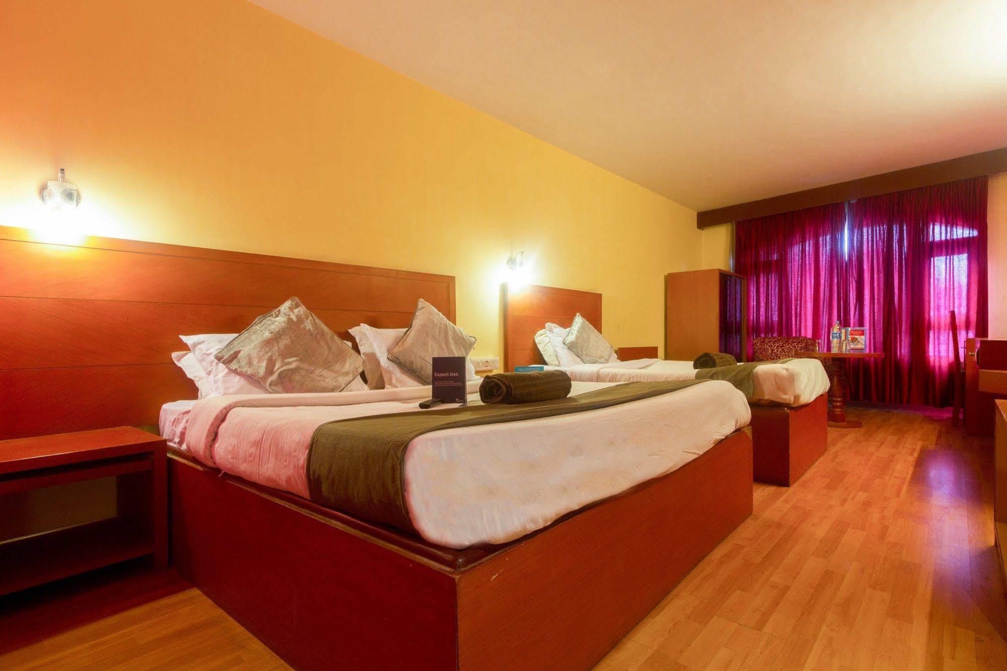 Hotel Fabhotel Khems Shoram Palace Road Ooty