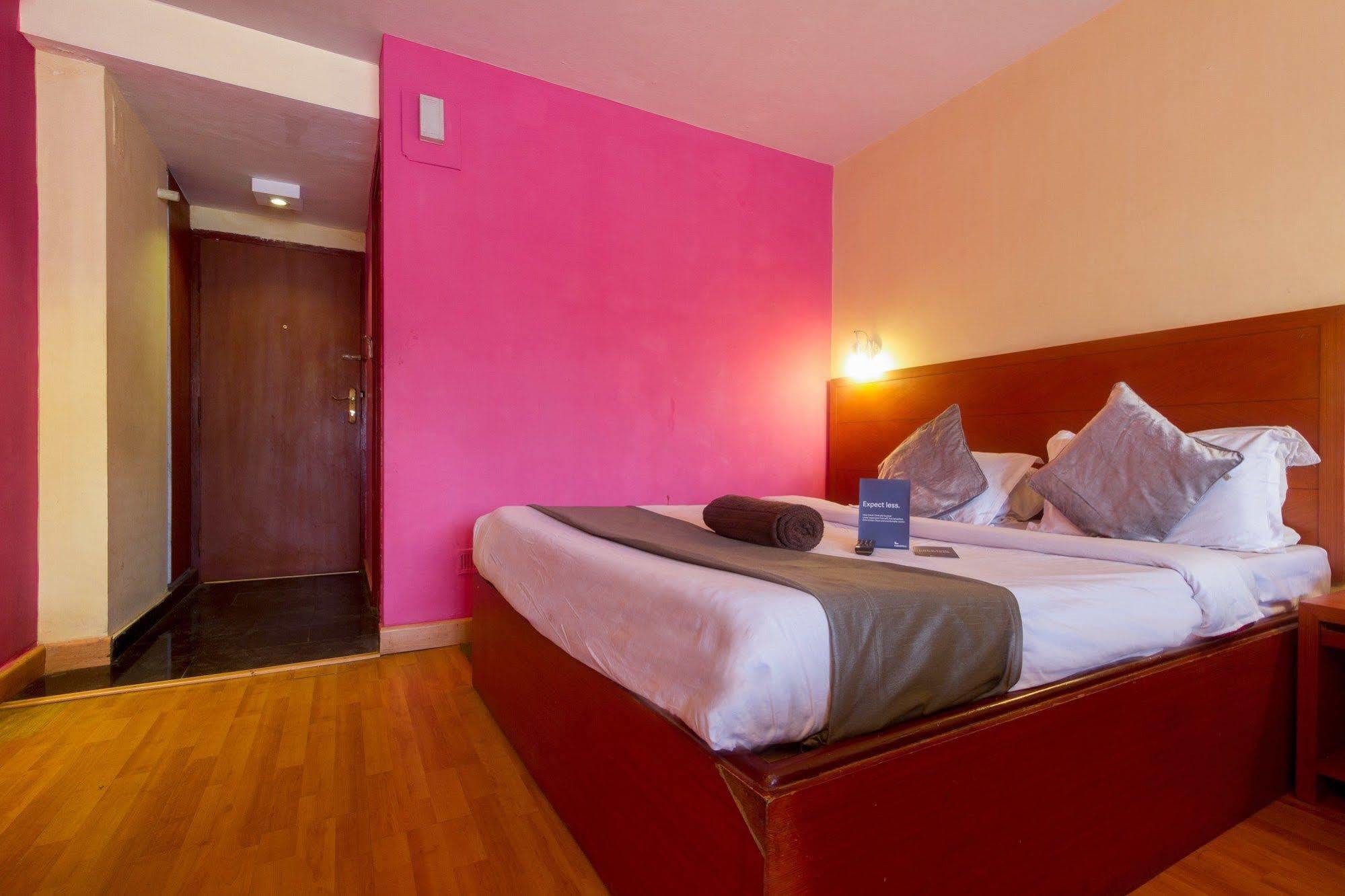 Hotel Fabhotel Khems Shoram Palace Road Ooty