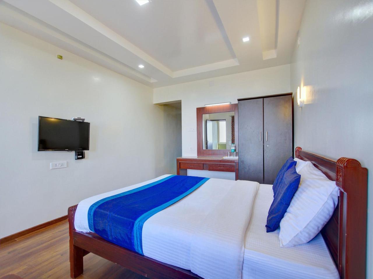 Ultimate Hotel 3*