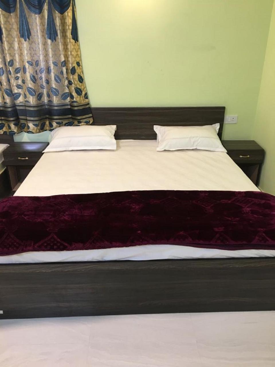 Praba And Hotel Ooty