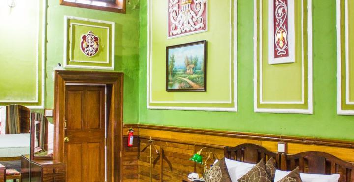 Hotel Welcomheritage Fernhills Royal Palace Ooty