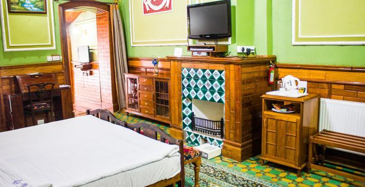 Welcomheritage Fernhills Royal Palace Hotel