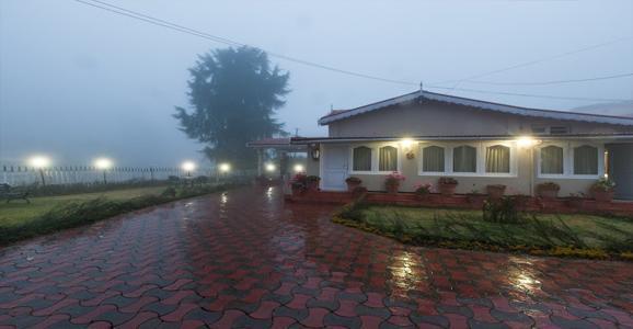 Bouganvilla 3* Ooty