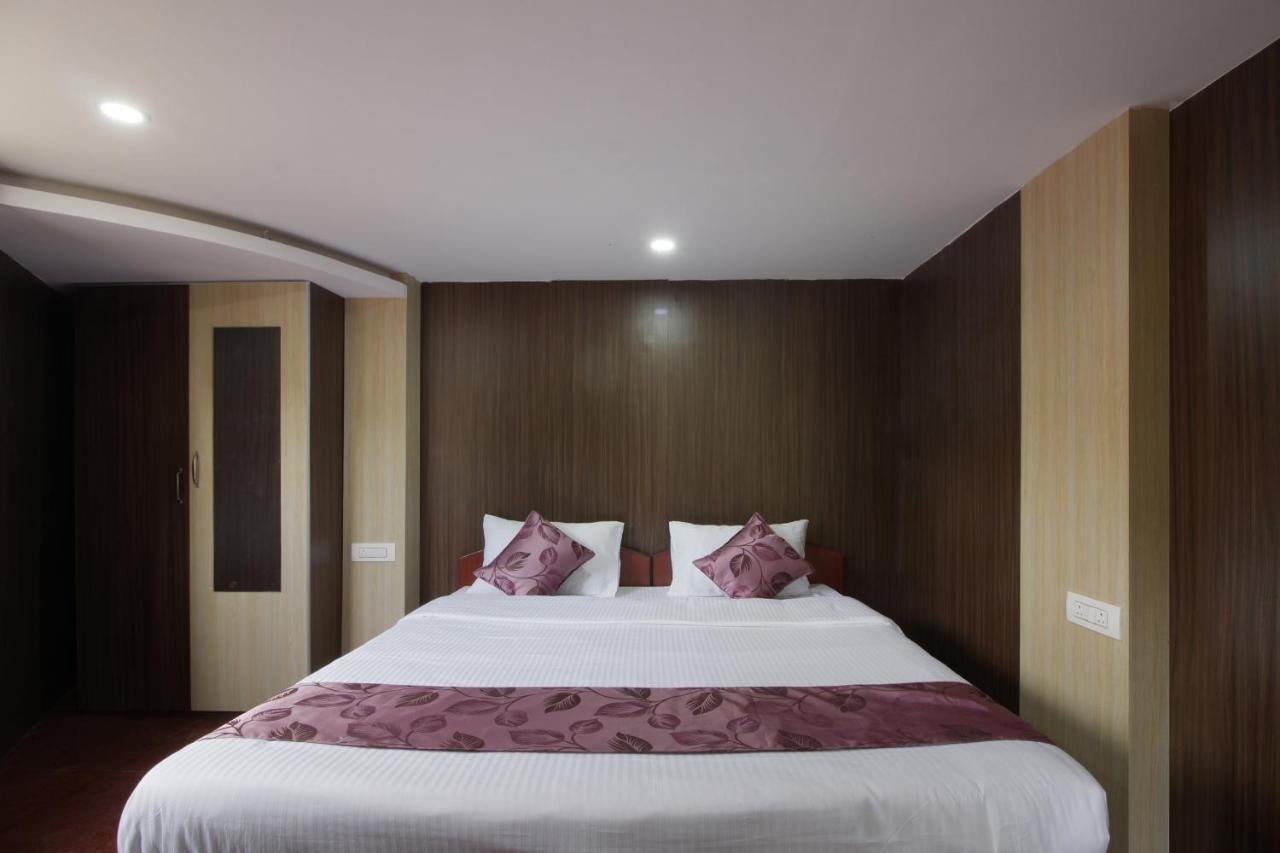 Oyo 22517 Mananya Hotel