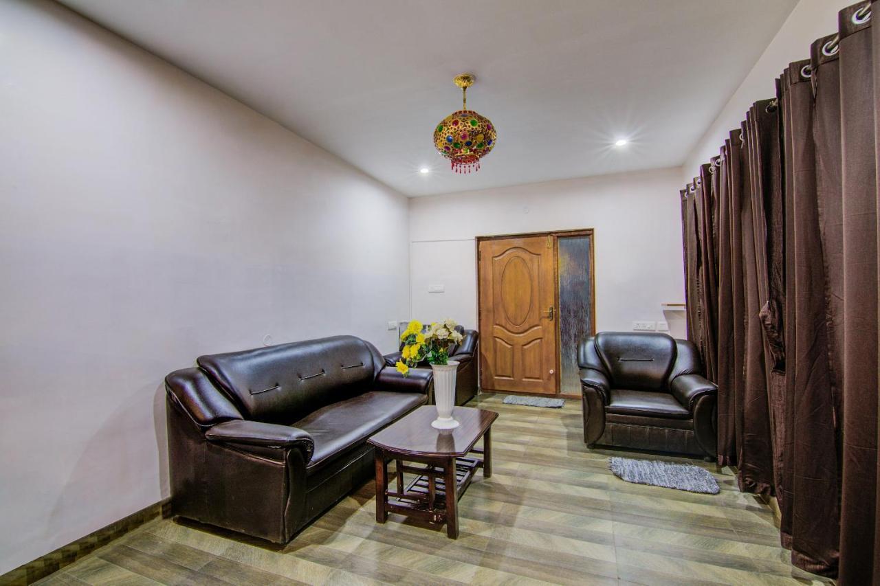 Oyo 19397 Season Hotel 3*