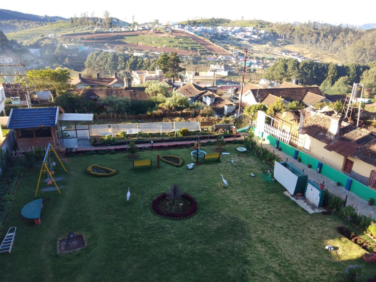 Drizzle Drop 2* Ooty