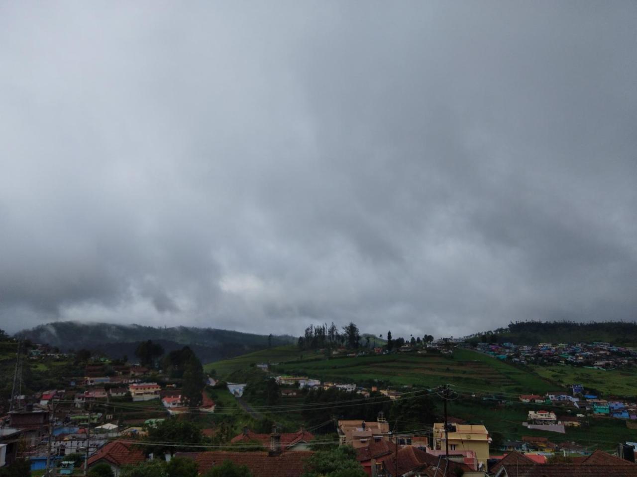 Drizzle Drop 2* Ooty
