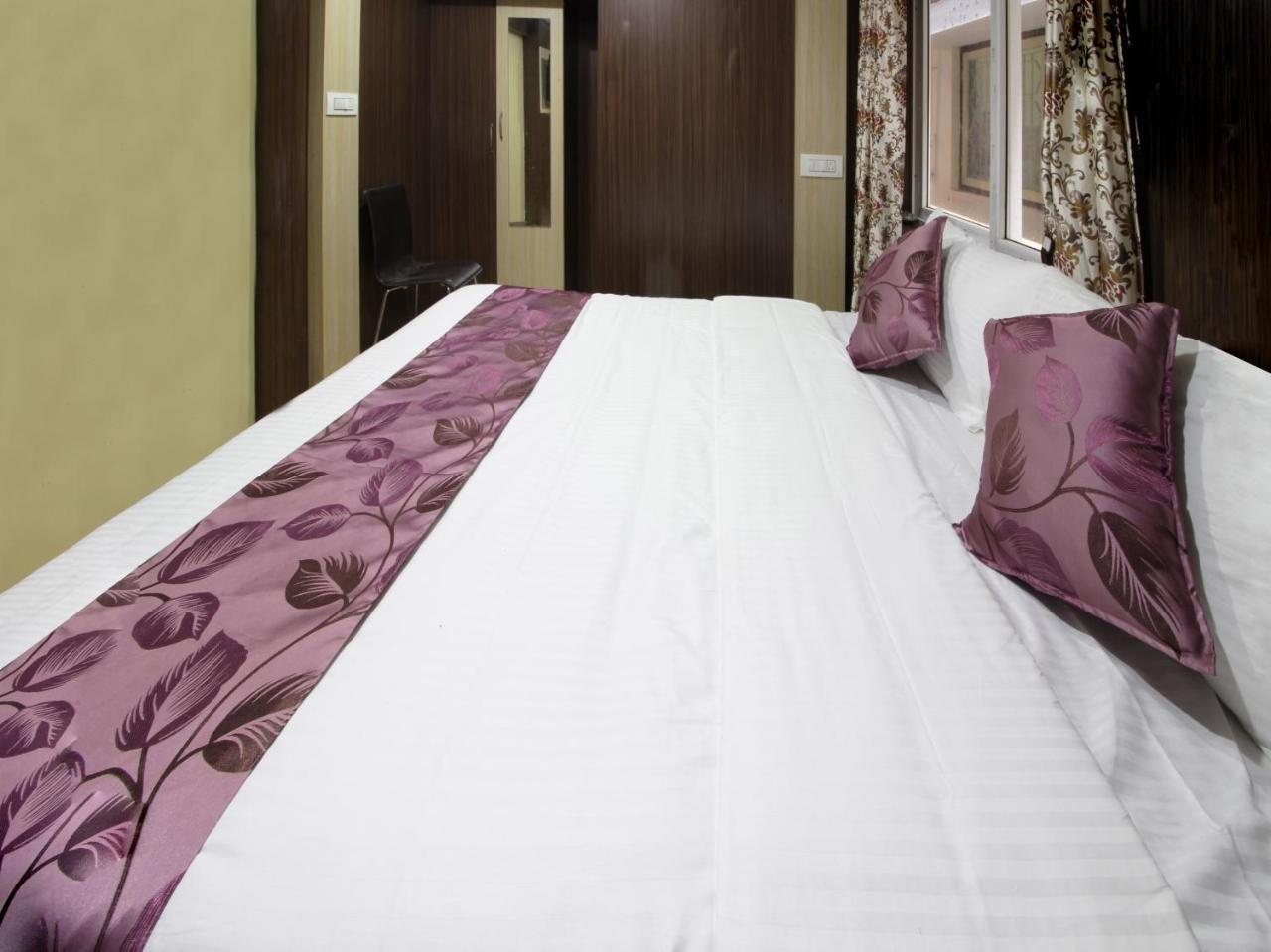 Oyo 22517 Mananya 3* Ooty