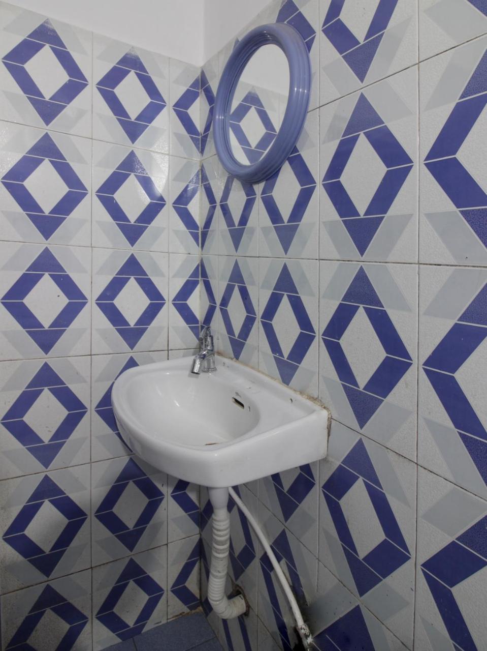Hotel Oyo 22517 Mananya 3*