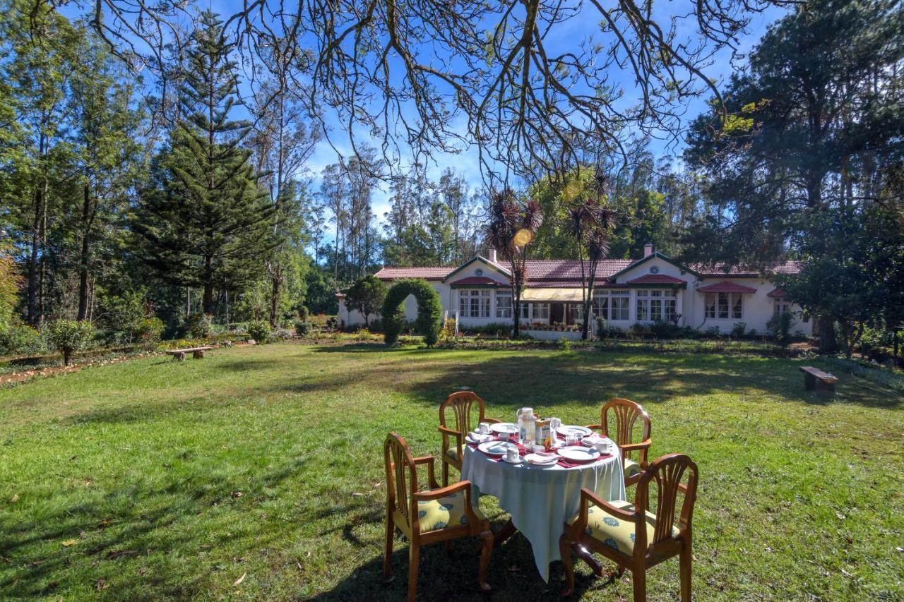 Saffronstays Milton Abbott Estate, *
