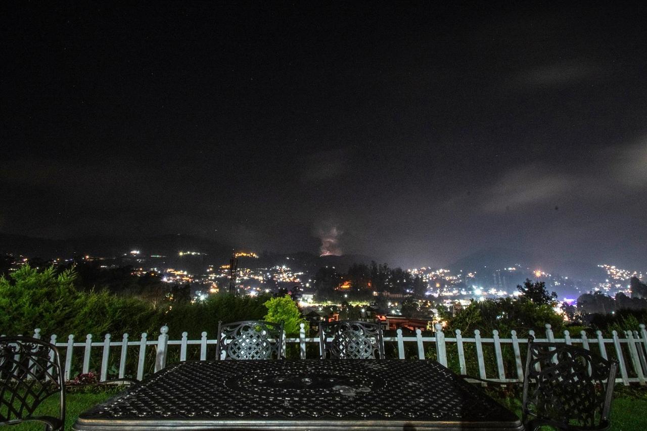 Fabescape St Clouds - Government Botanical Garden - 500m Ooty