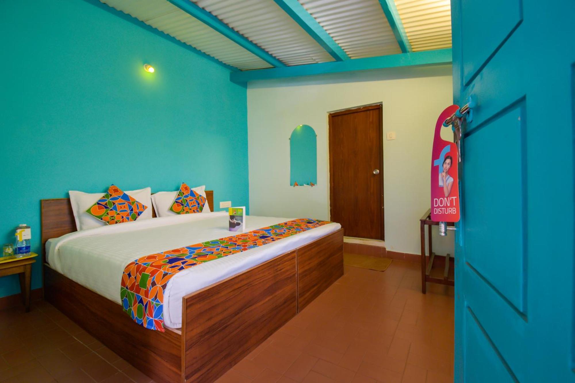 Fabhotels Reflections Hotel 3*
