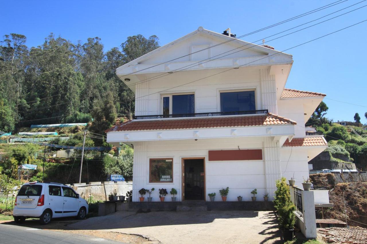 Oyo 5021 Golden Springs Hotel Ooty