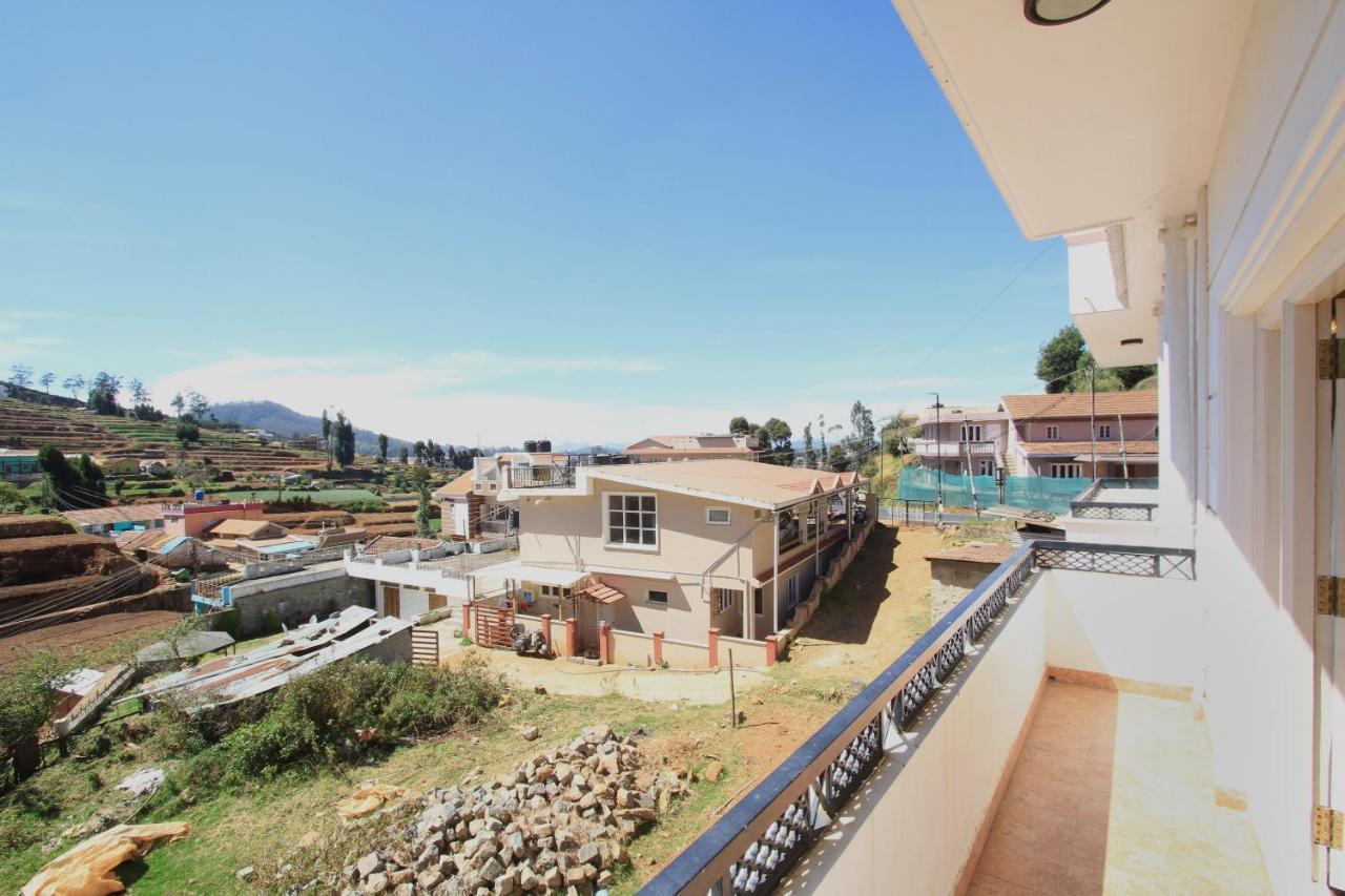 Oyo 5021 Golden Springs Ooty