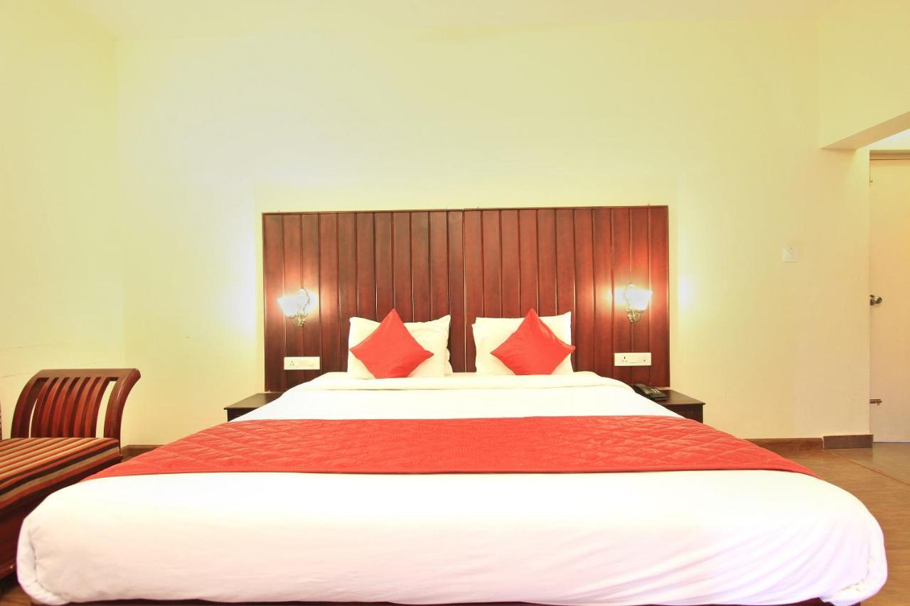 Oyo 5021 Golden Springs Ooty