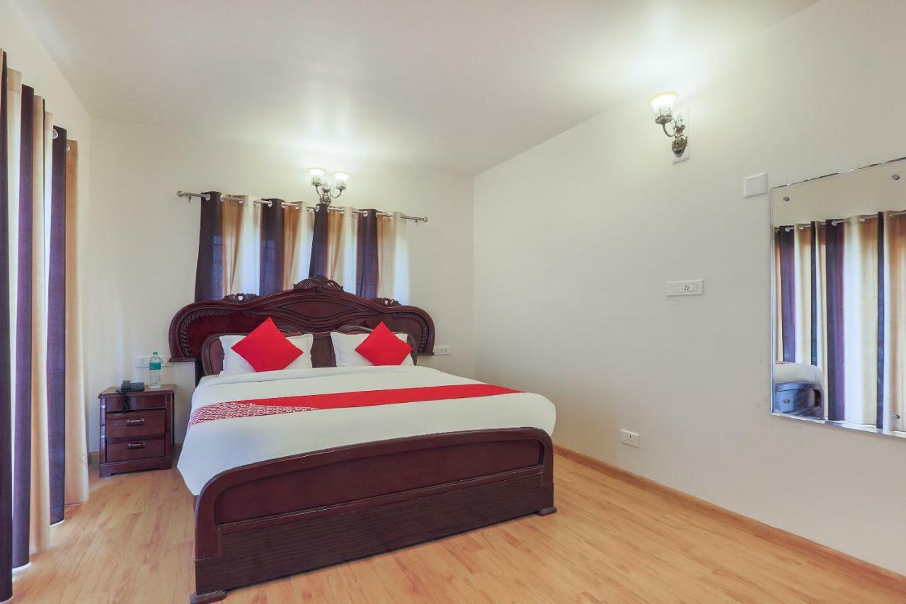 Hotel Oyo 35818 Twin Falls Residency