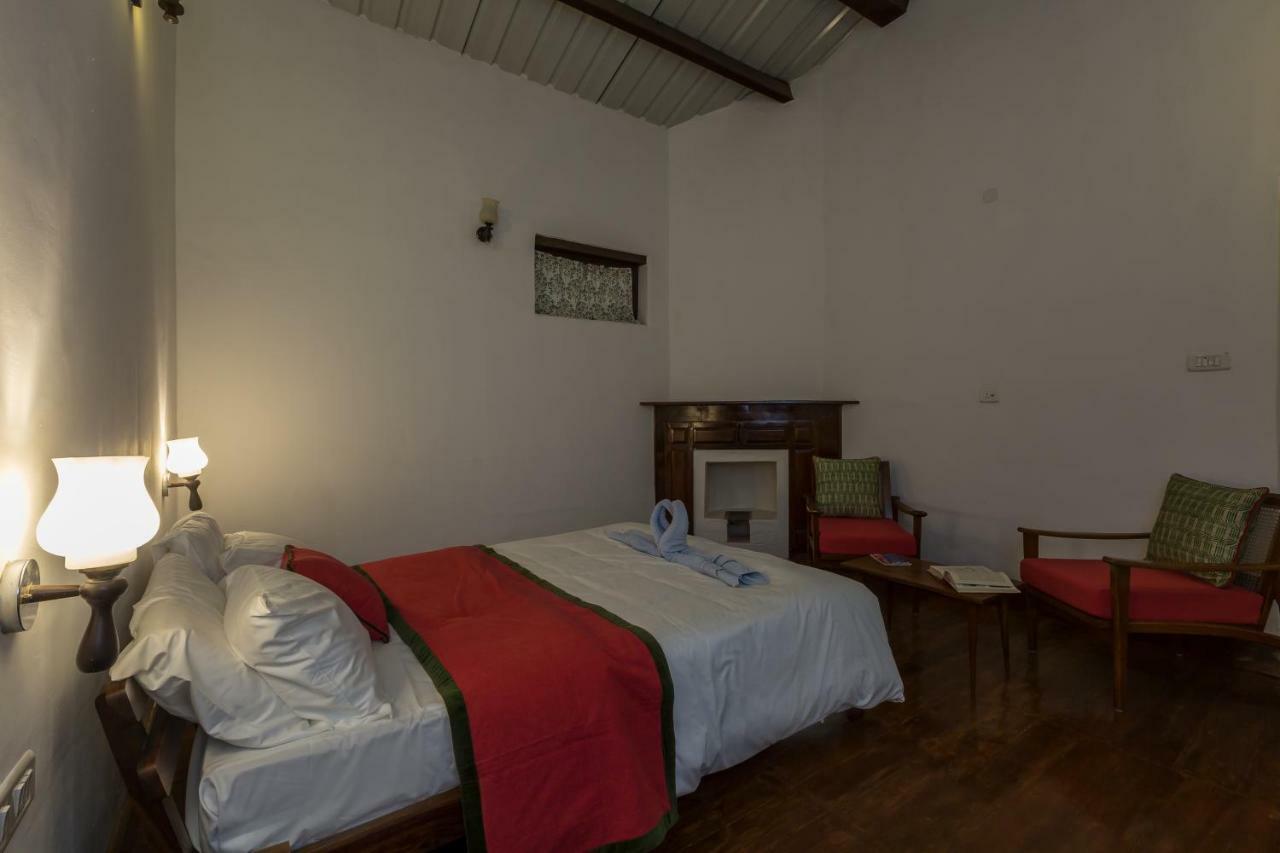 Holiday home Saffronstays Milton Abbott Estate,