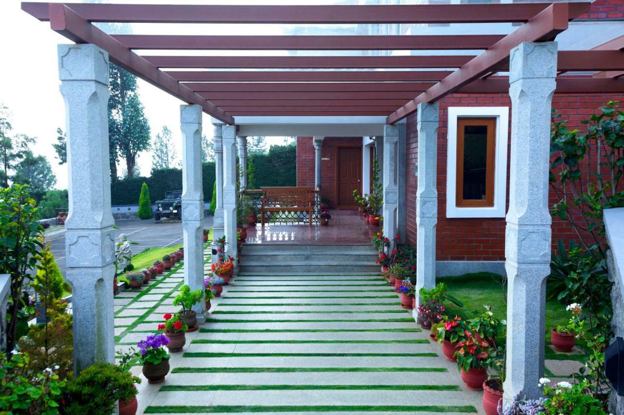 Western Valley Resort 3*