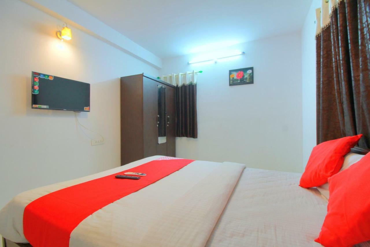 Oyo 15478 Lalana Residency Hotel