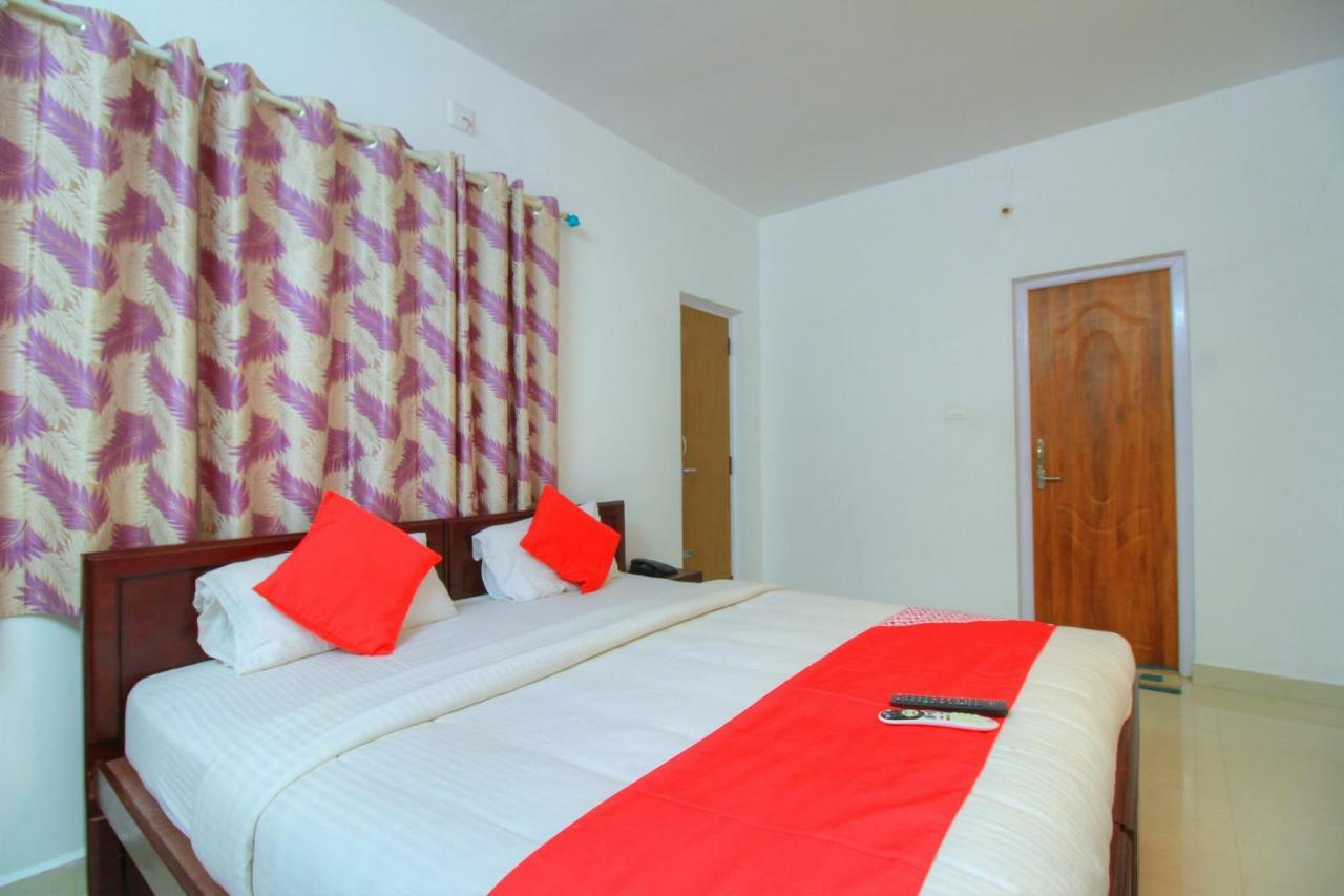 Oyo 15478 Lalana Residency Hotel 3*