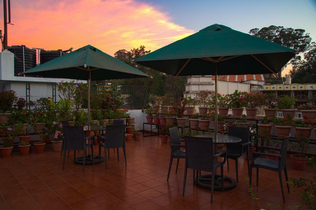 Garden Manor Hotel