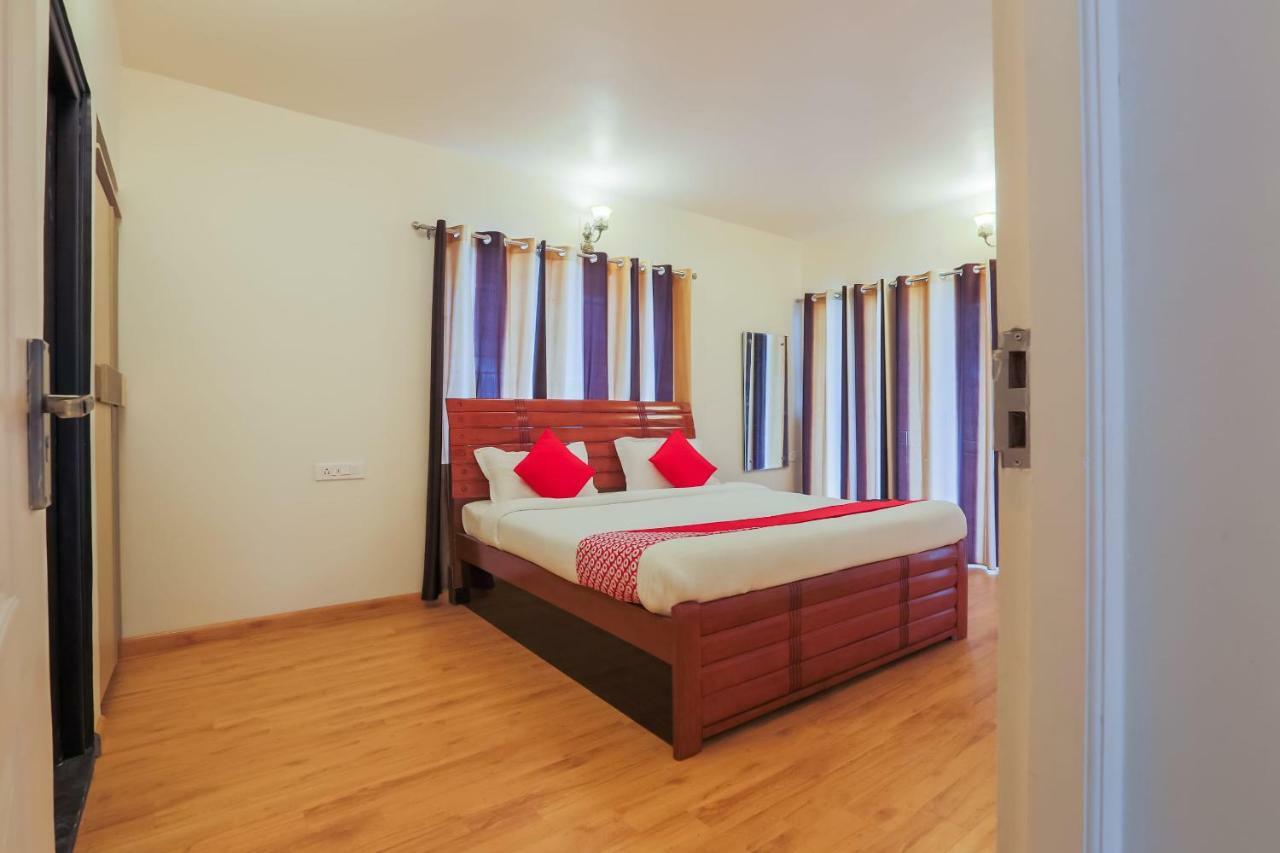 Oyo 35818 Twin Falls Residency 3*