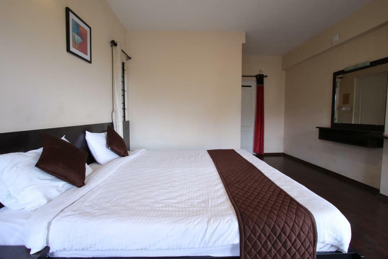The Hill Side Apartment Ooty