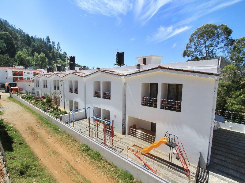 Hotel Oyo 1353 The Surya Village Ooty