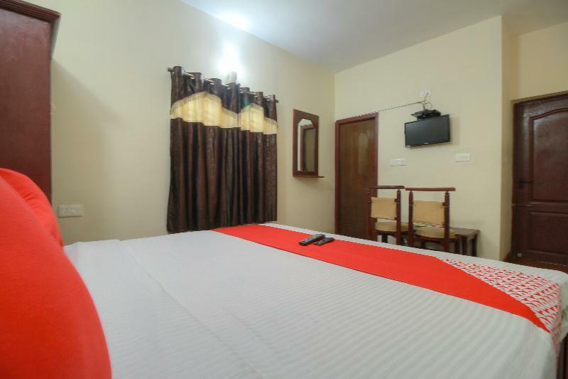 Hotel R J