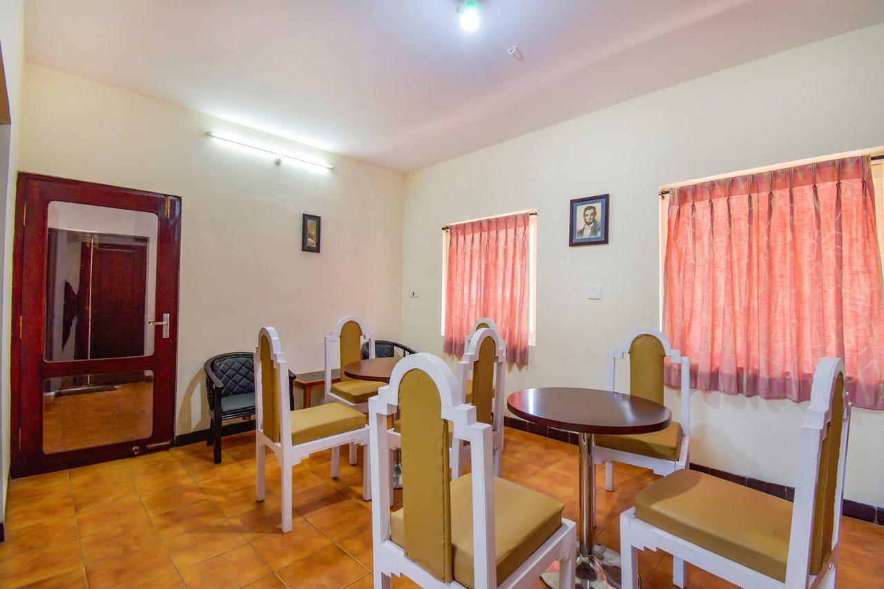 Fabexpress Wenlock Homes - Nr Government Rose Garden Ooty