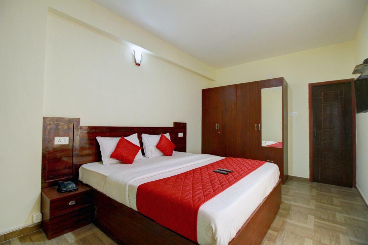 Pine Hill Suites * Ooty