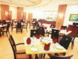Deccan Park 3*