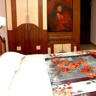 Sarkar Palace Hotel Ooty