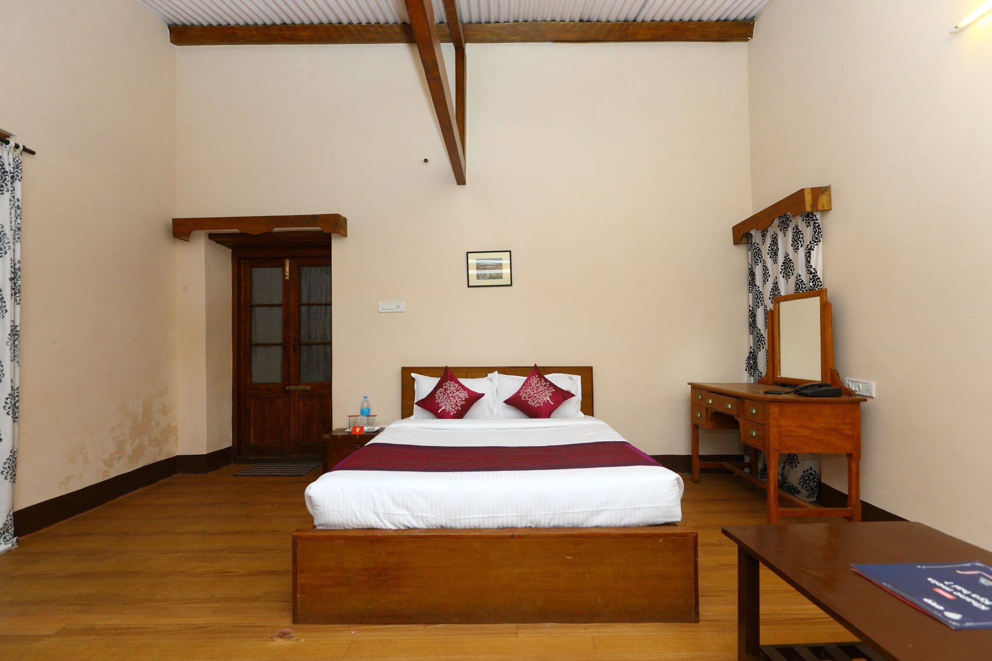 Hotel Oyo 9080 Hillwood Ooty