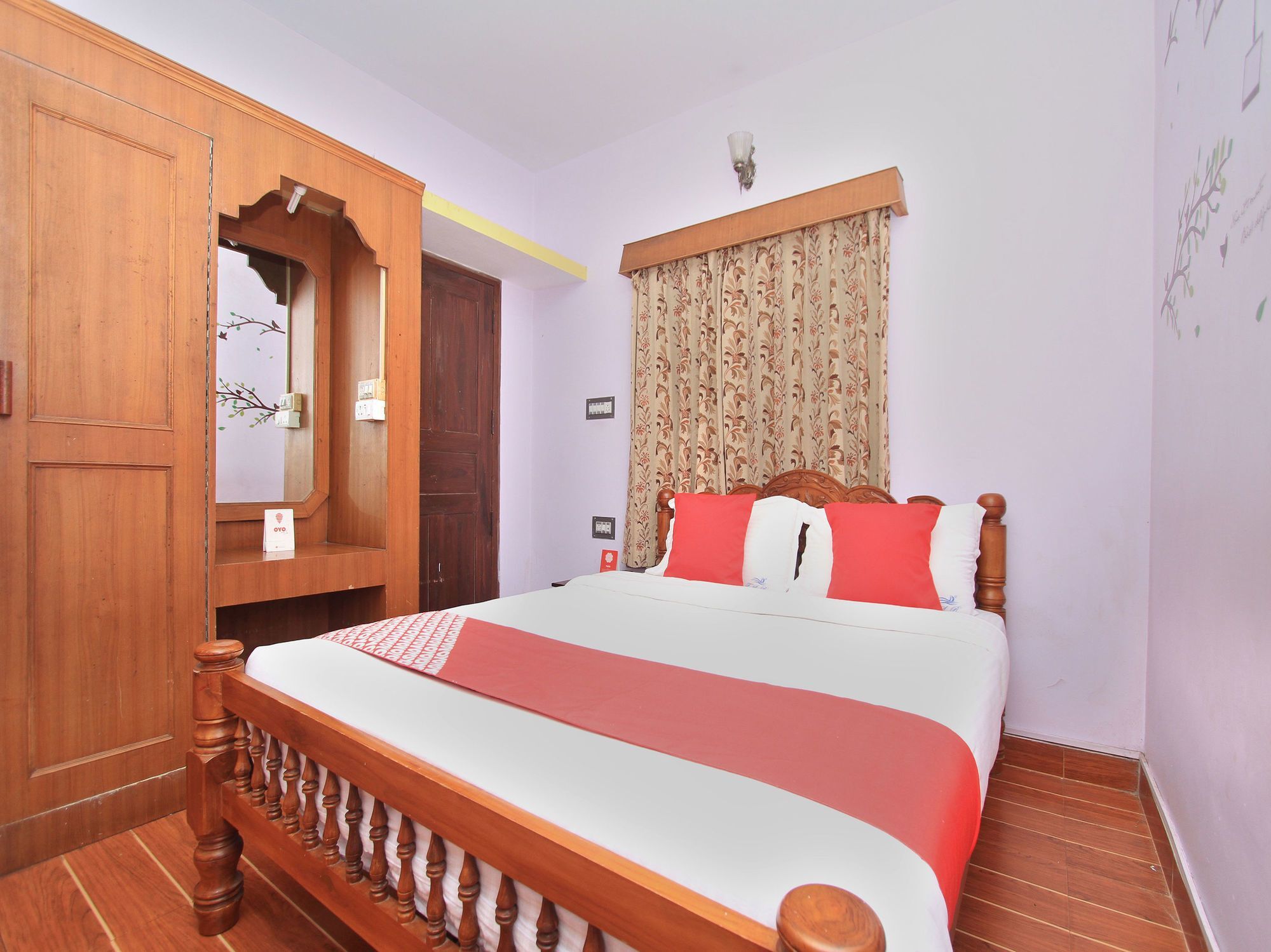 Oyo 13597 Travel Residency